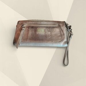 Coach Poppy Shimmer Silver Leather Wristlet (Rehab Project/Needs deep cleaning)